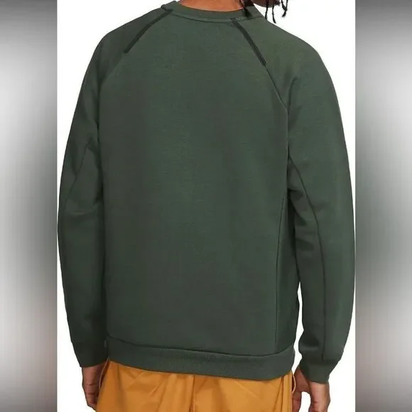NWT Nike Tech Pack Quilted Crew Winter Sweatshirt Green - Picture 3 of 5